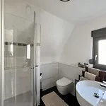 Διαμέρισμα Gemuetliche Mit 2 Schlafzimmern, Fitness & Bestlage Aψβούργη