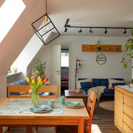Gemuetliche Mit 2 Schlafzimmern, Fitness & Bestlage